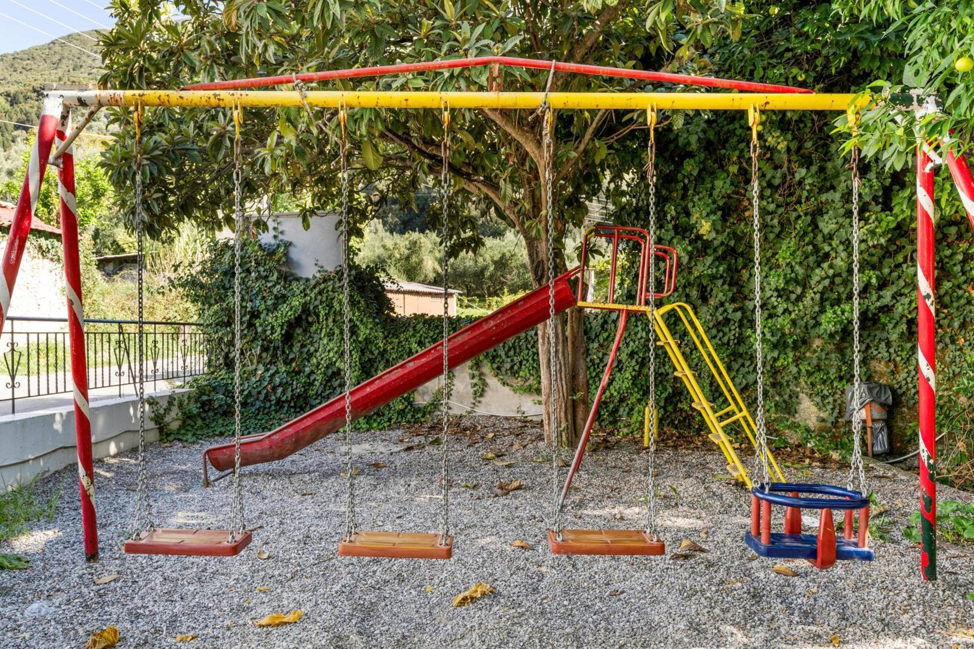 Verani Residence Parking Balcony Playground Sivros Exterior photo